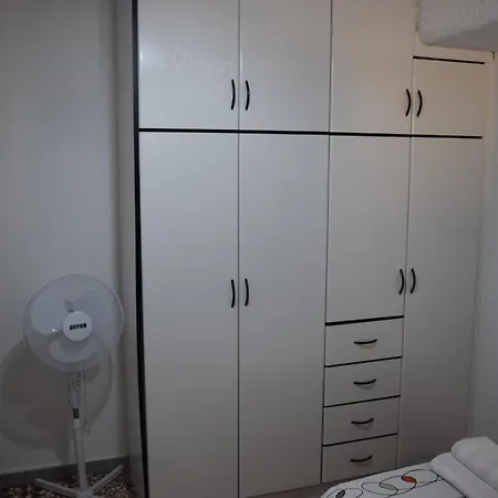 Appartement Venetsanou Ketsea 77 *